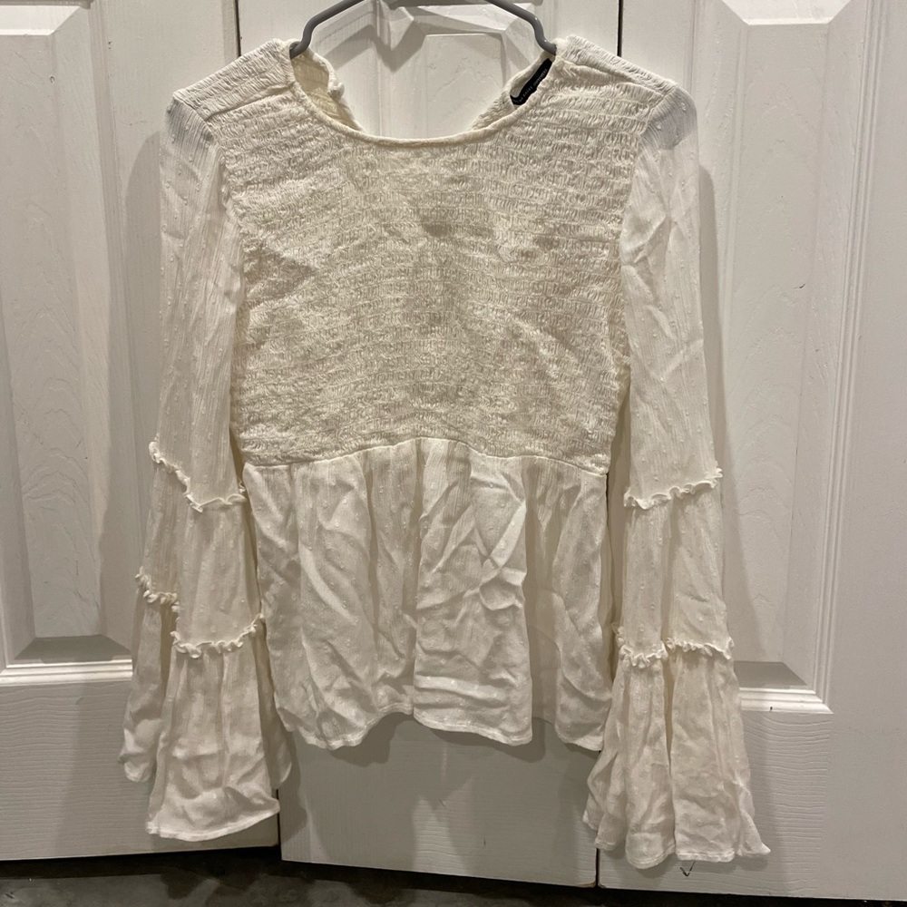 American Eagle White Long Sleeve